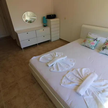 Apartment Anna Marina - Menada